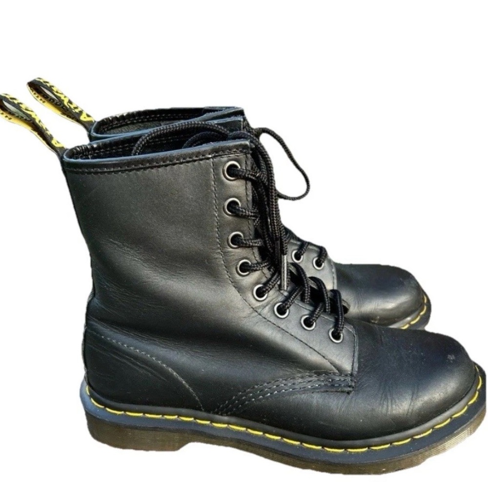 Dr Martens Combat Boots Sz 7 Black Leather Grunge Boots